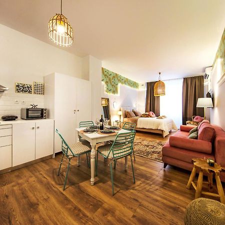 ［オモニア］スタジオ アパートメント（42 m²）／1バスルーム アテネ エクステリア 写真